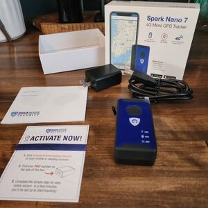 Spark Nano 7 Black and Blue GPS Tracker